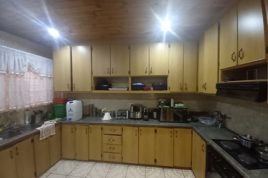 4 Bedroom Property for Sale in Minerva Gardens Northern Cape